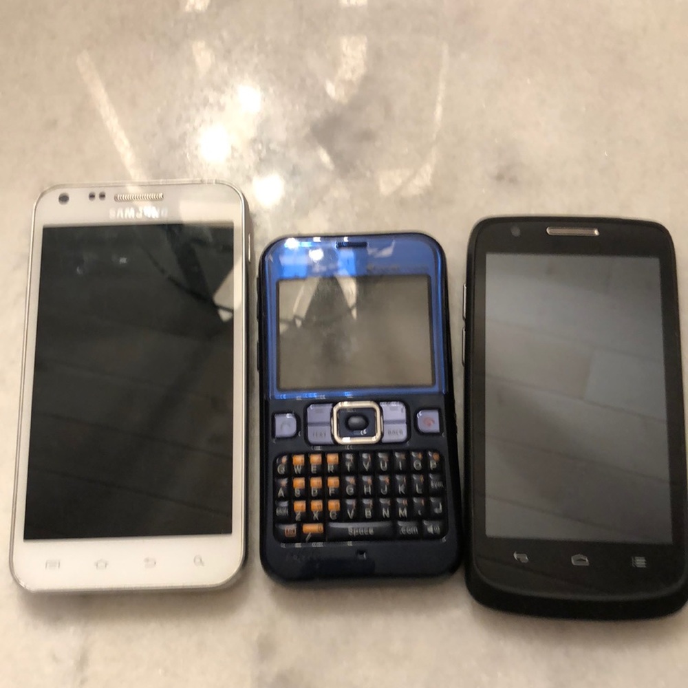 3 phones